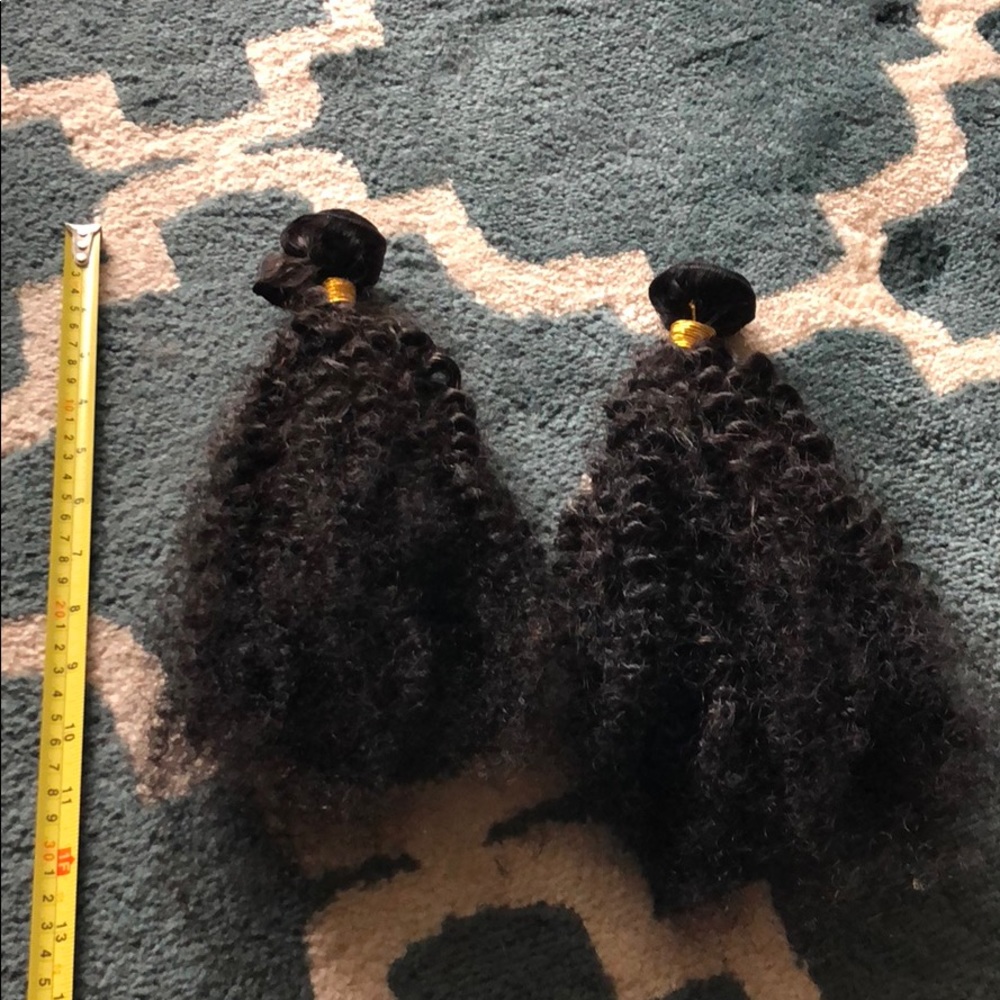 Two Brazilian Afro kinky bundles